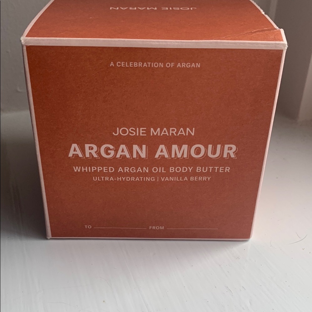 Josie Maran Argan Amour Body Butter. Vanilla Berry. New in box.